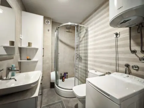 Izdavanje, jednosoban stan, 44m², Zabjelo, Podgorica - image 8