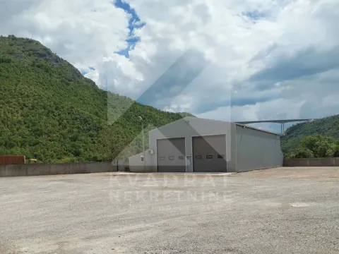 Rent, office space, 370m², Bioče, Podgorica - image 2