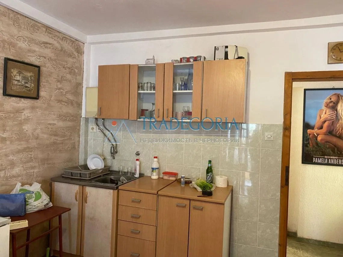 Prodaja, kuća, 220m², Sutomore, Bar