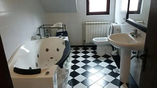 Rent, office space, 100m², Profesorska Kolonija, Palilula Sve Podlokacije