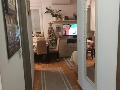 Sale, one bedroom apartment, 37m², Vojvode Vlahovica, Beograd - image 10