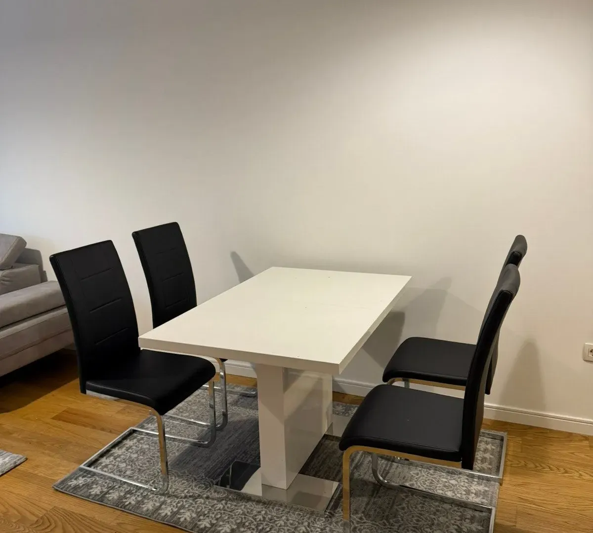 Rent, apartment, 69m², Central Point, Podgorica