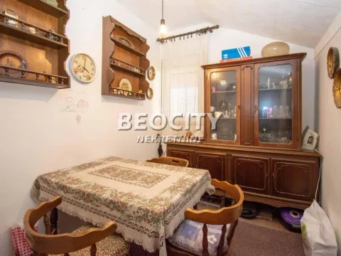 Prodaja, četvorosoban stan, 91m², Petlovo Brdo, Beograd - image 17