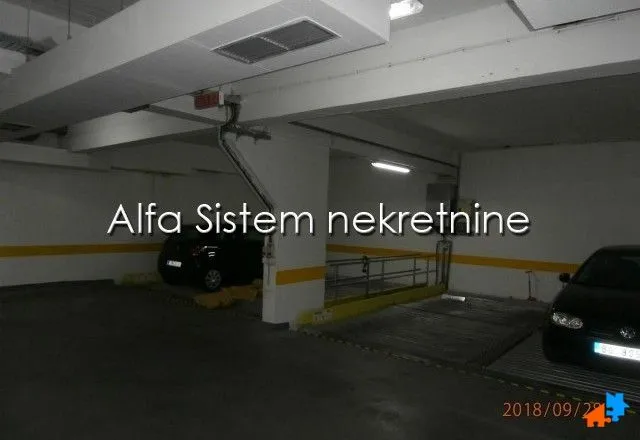 Rent, four bedroom apartment, 180m², Vračar Hram, Vračar Sve Podlokacije