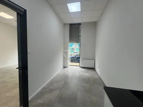 Rent, office space, 202m², Grbavica, Novi Sad Sve Podlokacije - image 14