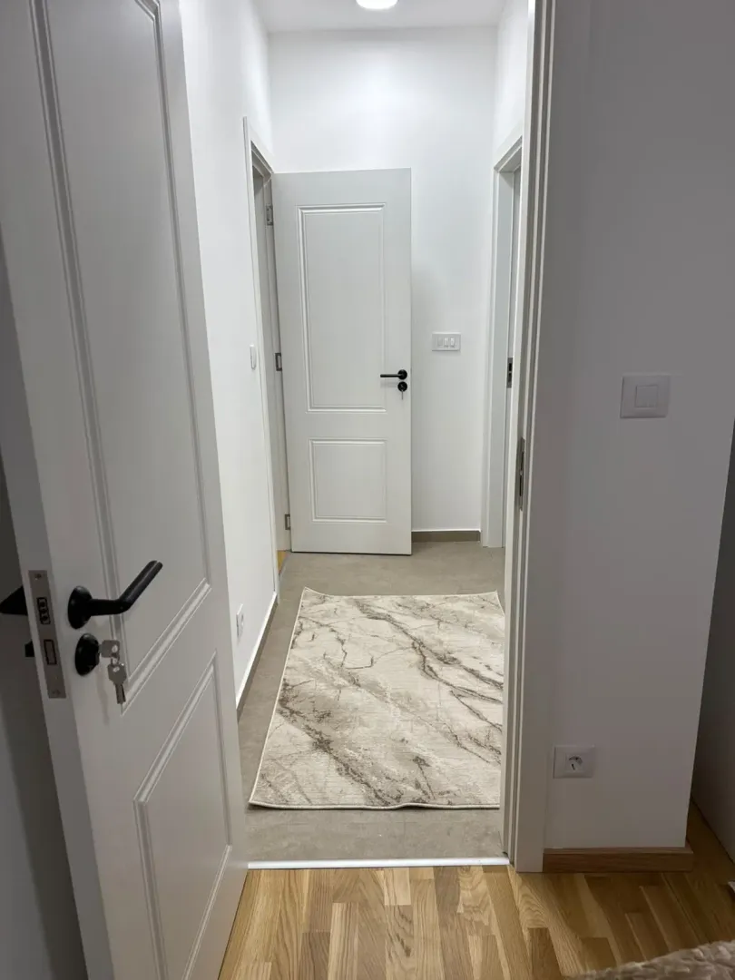 Rent, one bedroom apartment, 60m², Stari Aerodrom, Podgorica