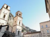 Sale, house, 300m², Kotor, Crna Gora - image 5