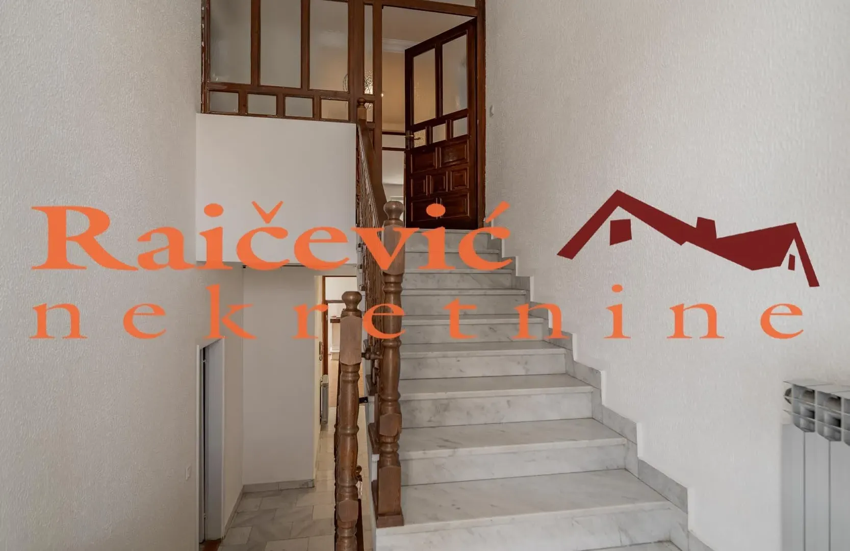 Sale, house, 604m², Voždovac, Voždovac Sve Podlokacije