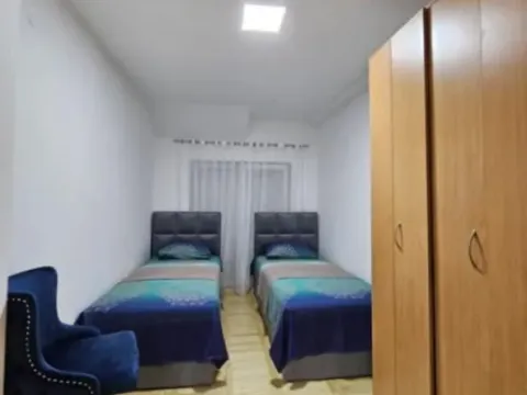 Izdavanje, dvosoban stan, 70m², Ljubović, Podgorica - image 9