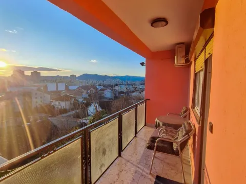 Izdavanje, kuća, 85m², Momišići, Podgorica - image 9