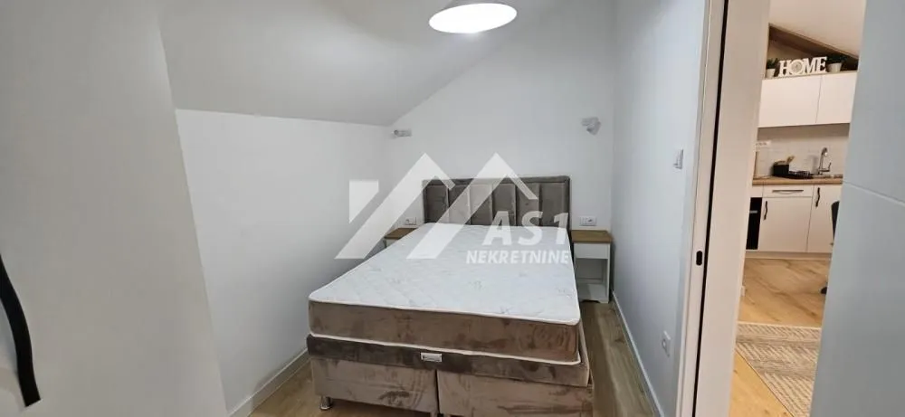 Izdavanje, dvosoban stan, 40m², Podbara, Novi Sad Sve Podlokacije