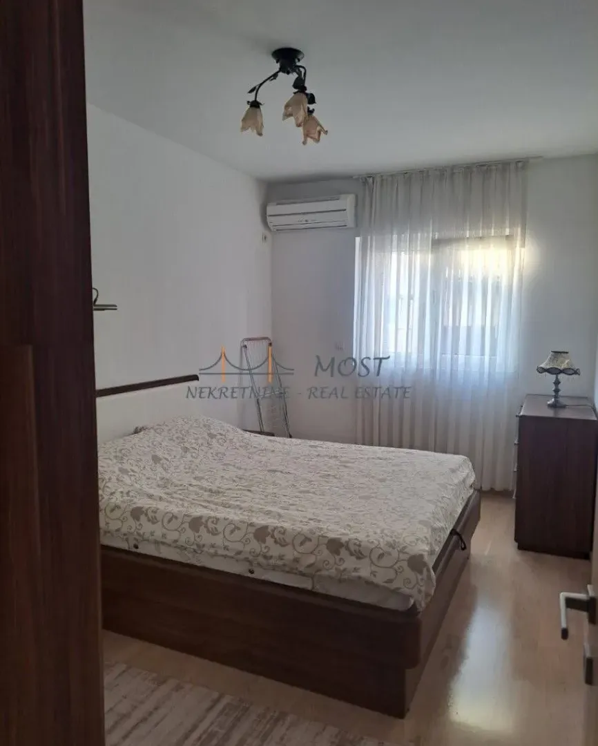 Rent, two bedroom apartment, 72m², City Kvart, Podgorica