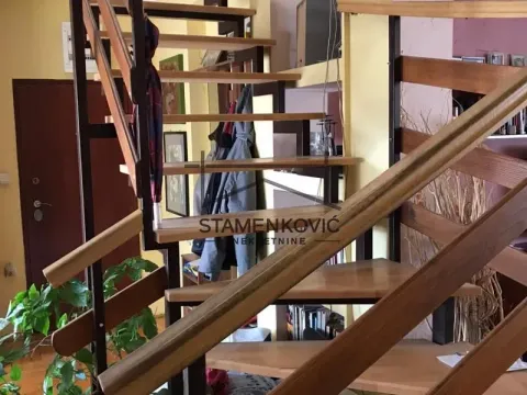 Prodaja, trosoban stan, 98m², Centar, Novi Sad - image 8