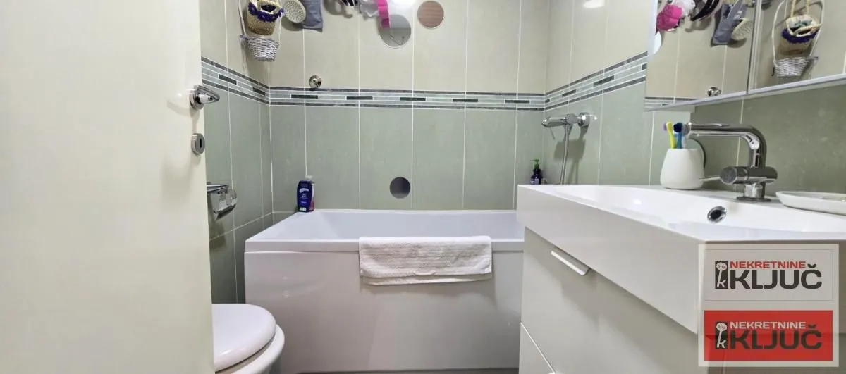 Prodaja, dvosoban stan, 50m², Nova Detelinara, Novi Sad Sve Podlokacije
