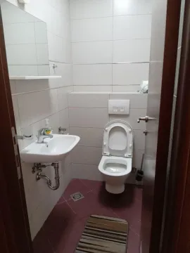 Rent, two bedroom apartment, 75m², City Kvart, Podgorica - image 10