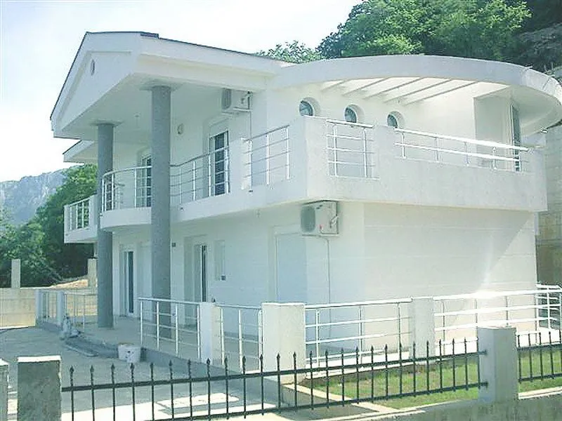 Prodaja, kuća, 400m², Bar, Crna Gora