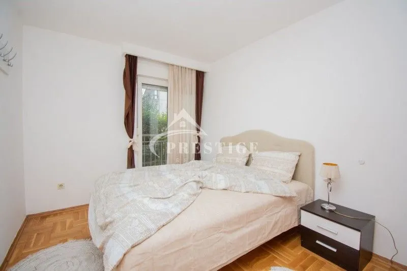 Izdavanje, trosoban stan, 80m², Preko Morače, Podgorica