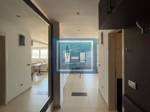 Prodaja, trosoban stan, 105m², Centar, Jagodina - image 6