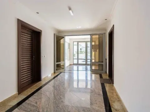 Sale, one bedroom apartment, 61m², Centar, Budva - image 8
