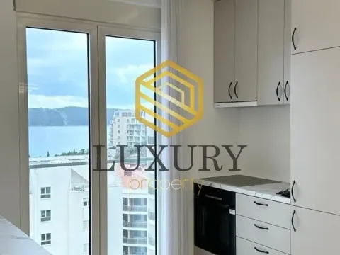 Sale, two bedroom apartment, 74m², Bečići, Budva - image 13