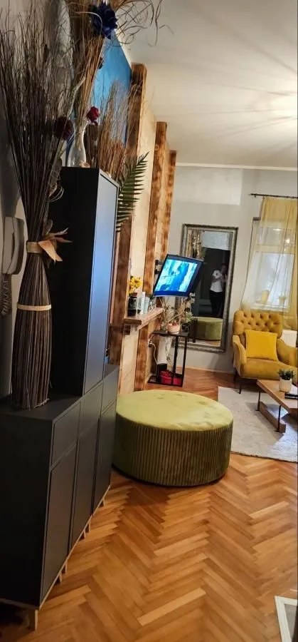 Prodaja, jednosoban stan, 35m², Grbavica, Novi Sad Sve Podlokacije