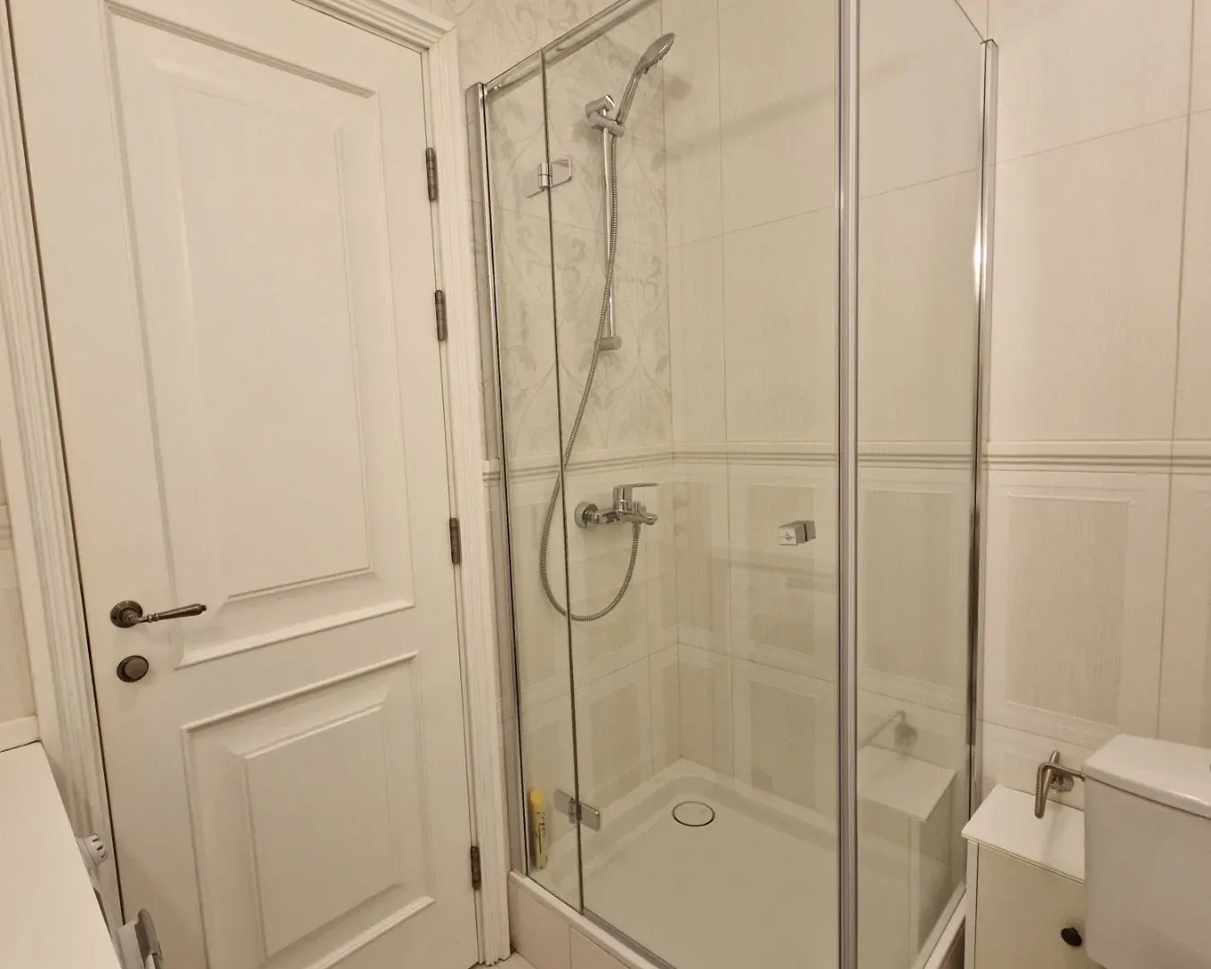 Rent, three bedroom apartment, 120m², Stari grad, Novi Sad