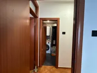 Izdavanje, dvosoban stan, 72m², Centar, Tivat - image 17