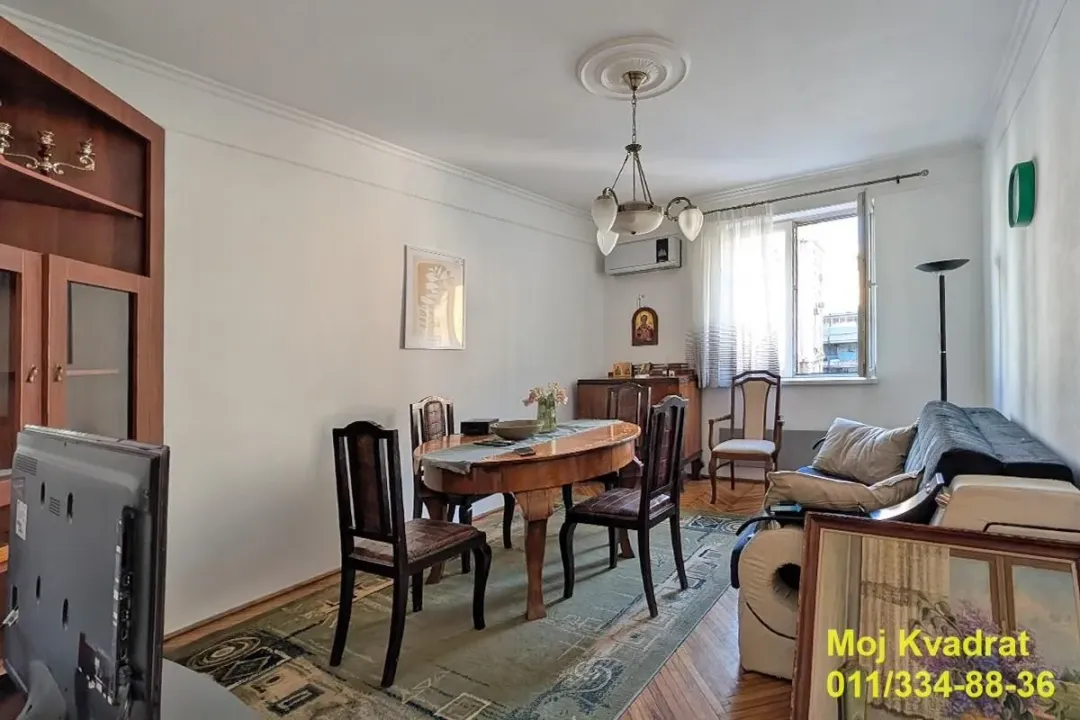 Izdavanje, trosoban stan, 65m², Zeleni Venac, Beograd