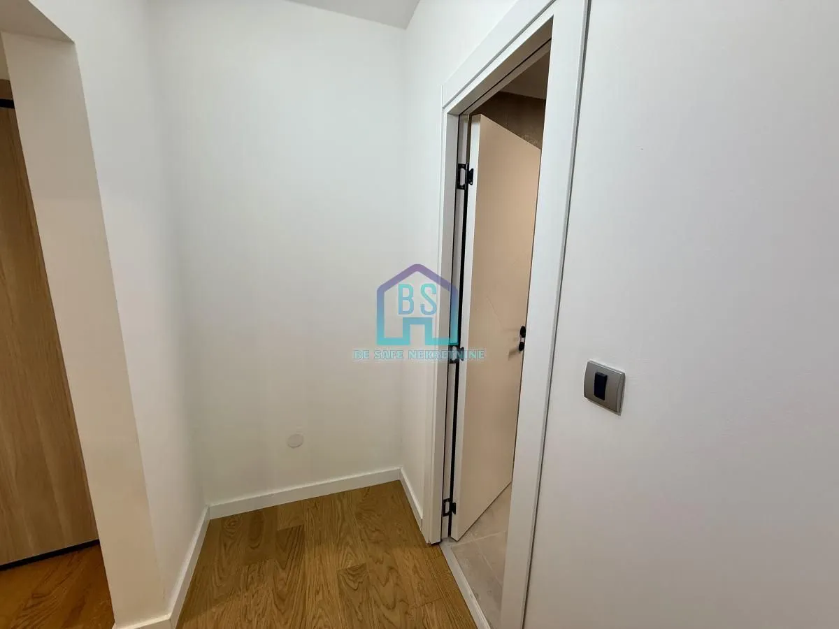 Prodaja, jednosoban stan, 48m², Avijatičarsko naselje, Novi Sad Sve Podlokacije