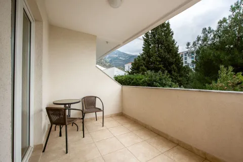 Sale, two bedroom apartment, 68m², Bečići, Budva - image 14