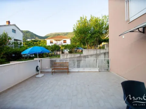 Prodaja, jednosoban stan, 62m², Kalimanj, Tivat - image 17