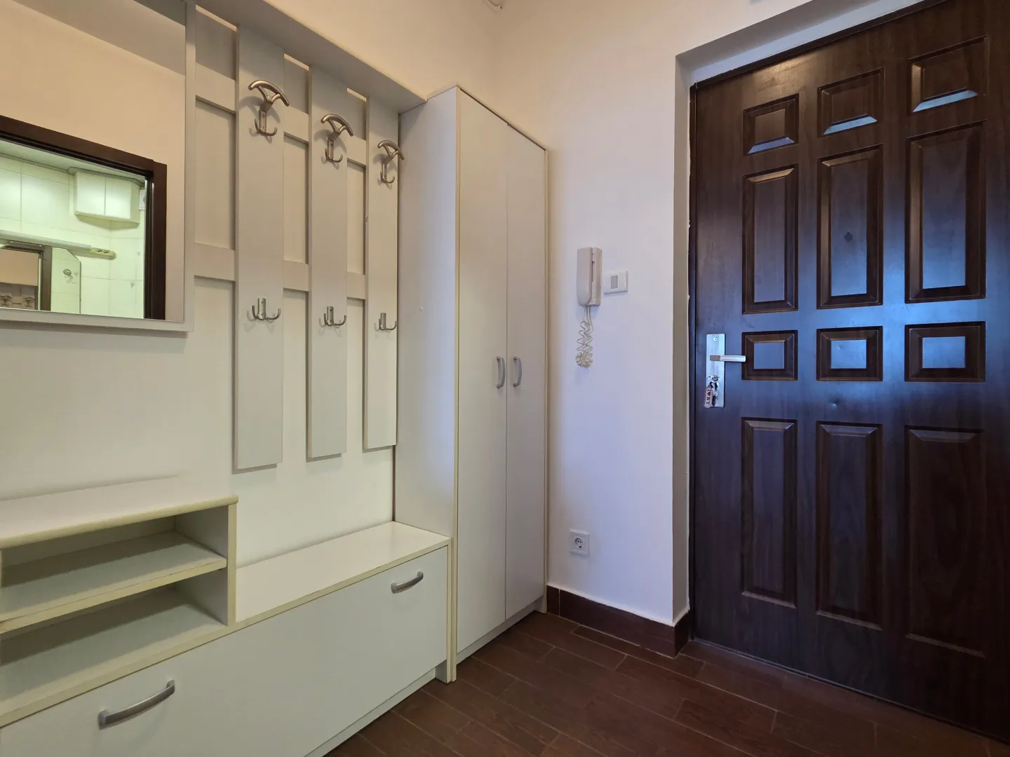 Rent, one bedroom apartment, 42m², Krivi Most, Podgorica