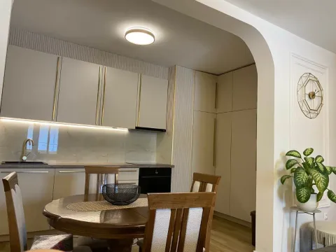 Prodaja, dvosoban stan, 72m², Podgorica, Crna Gora - image 13