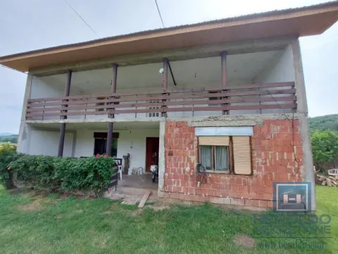Sale, house, 240m², Donje Štiplje, Jagodina