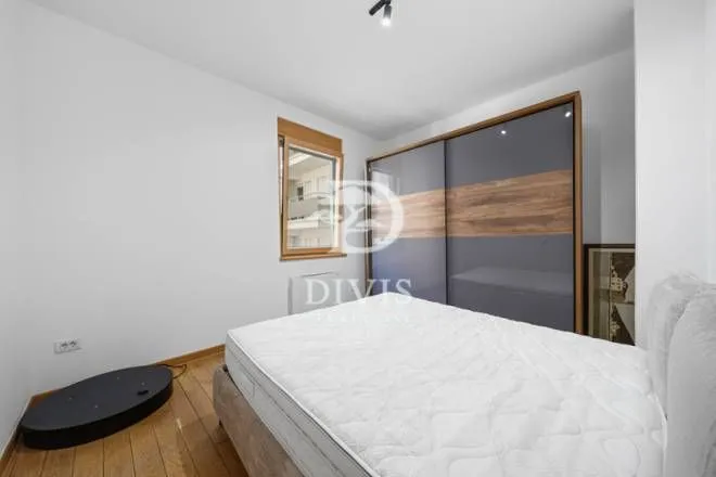 Sale, four bedroom apartment, 118m², Crveni Krst, Beograd