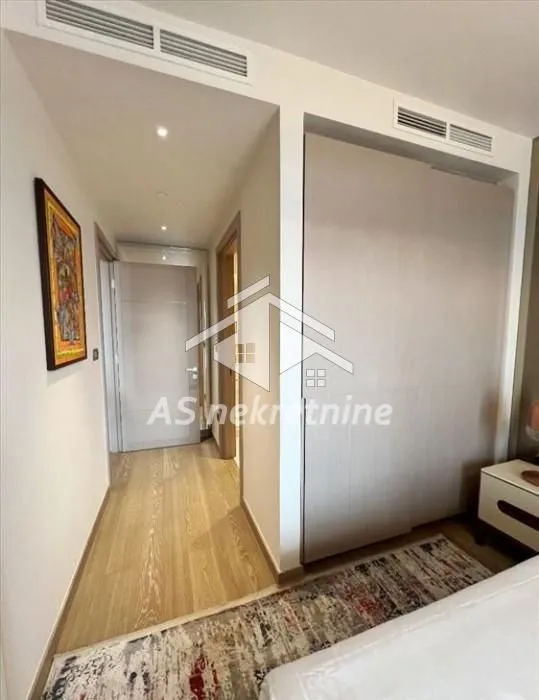 Rent, two bedroom apartment, 62m², Savski Venac, Beograd