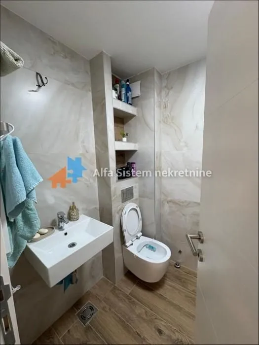 Izdavanje, dvosoban stan, 54m², Lekino Brdo, Voždovac Sve Podlokacije
