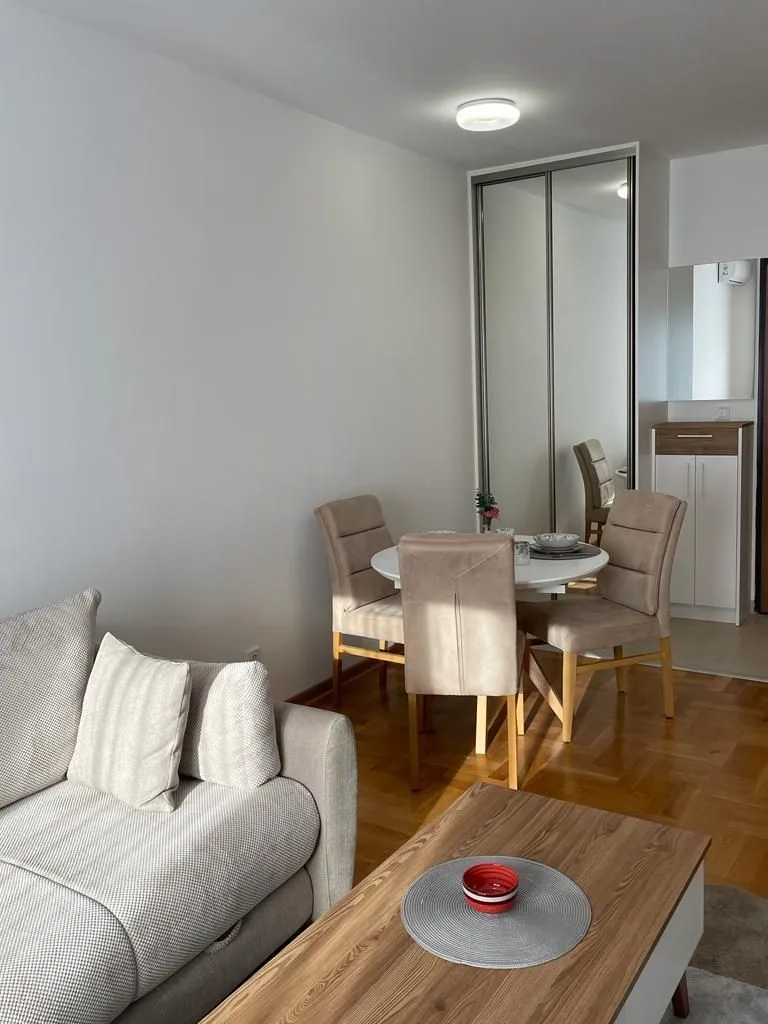 Rent, one bedroom apartment, 45m², Budva, Crna Gora