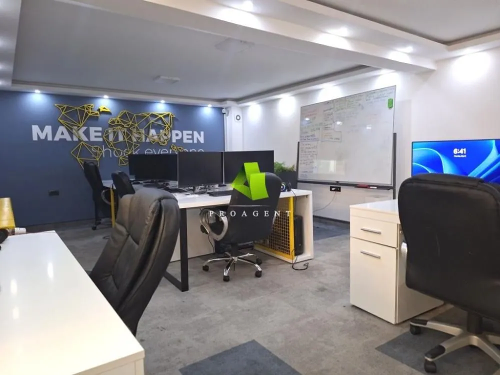 Rent, office space, 300m², Pantelej, Niš