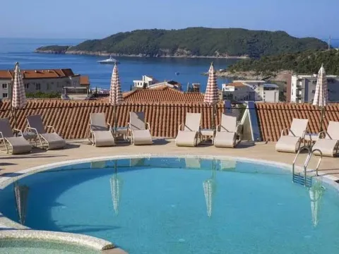 Sale, two bedroom apartment, 76m², Bečići, Budva