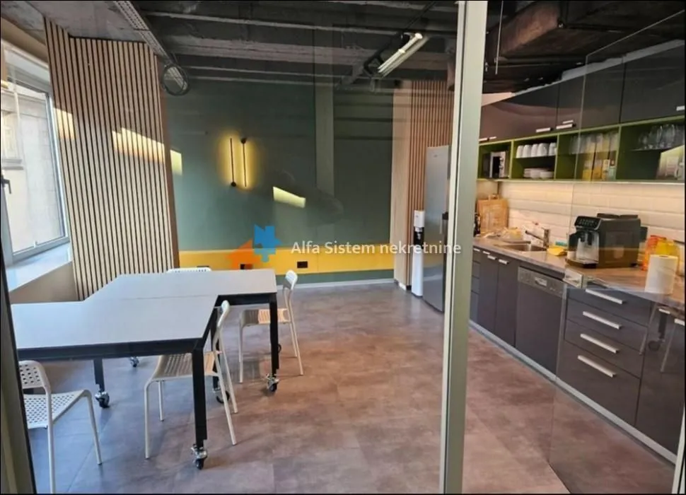 Rent, office space, 300m², Stari Grad, Beograd