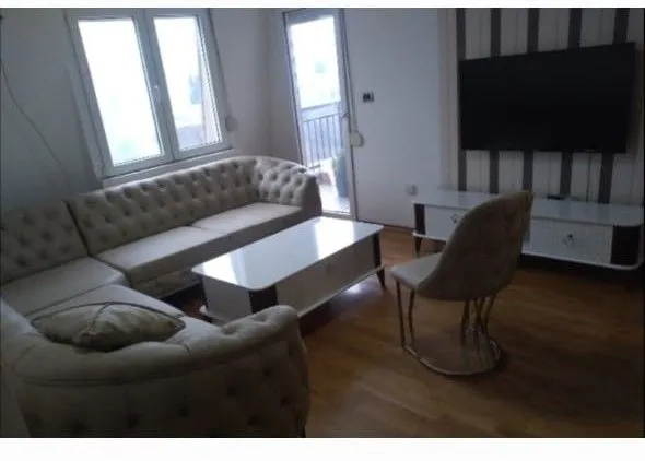 Rent, three bedroom apartment, 80m², City Kvart, Podgorica