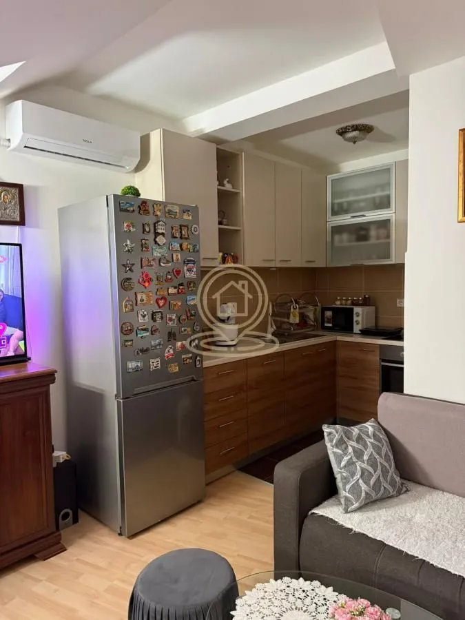 Prodaja, četvorosoban stan, 80m², Pantelej, Niš
