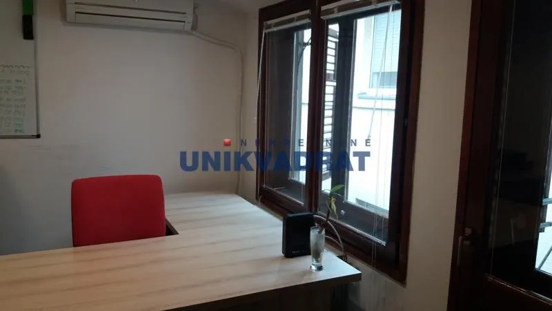 Rent, office space, 65m², Lion, Zvezdara Sve Podlokacije