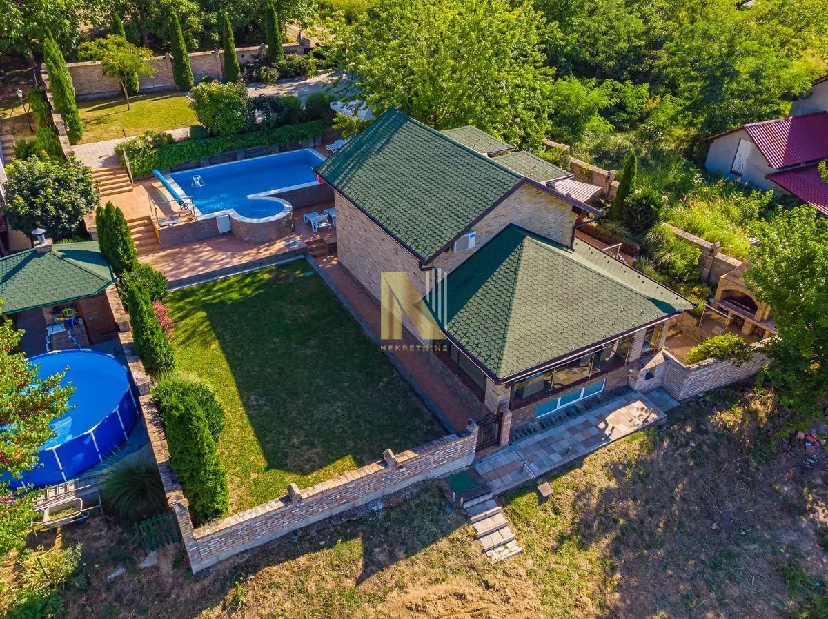 Sale, house, 140m², Beočin, Srbija