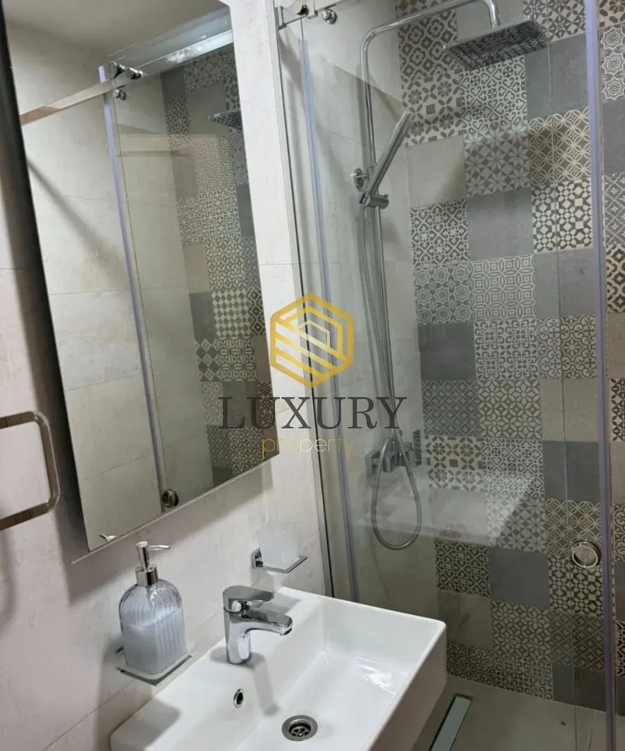 Rent, office space, 70m², Master Kvart, Podgorica