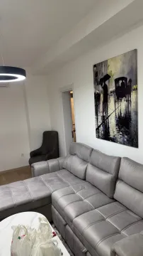 Izdavanje, garsonjera, 31m², Momišići, Podgorica - image 1
