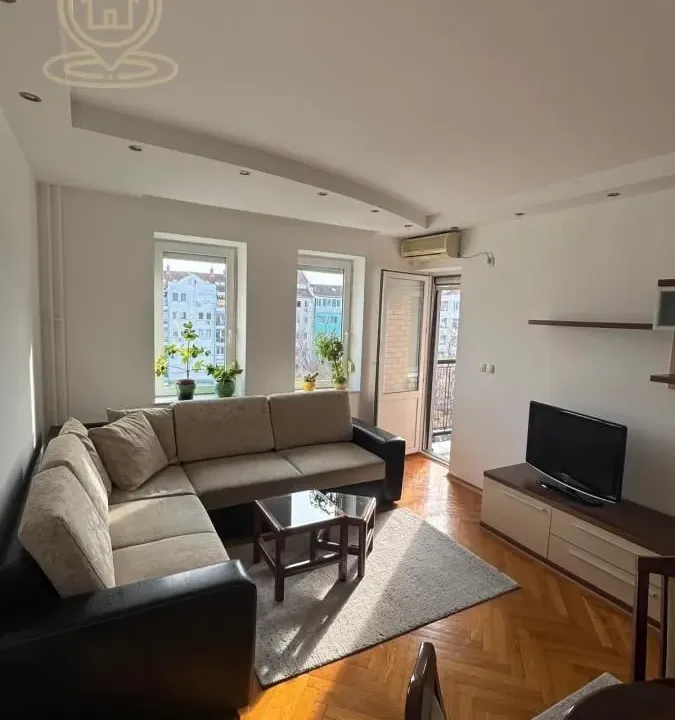 Izdavanje, jednosoban stan, 45m², Detelinara, Novi Sad Sve Podlokacije