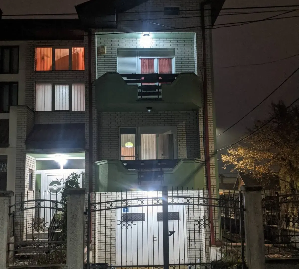 Prodaja, kuća, 274m², Tavrića obori, Jagodina