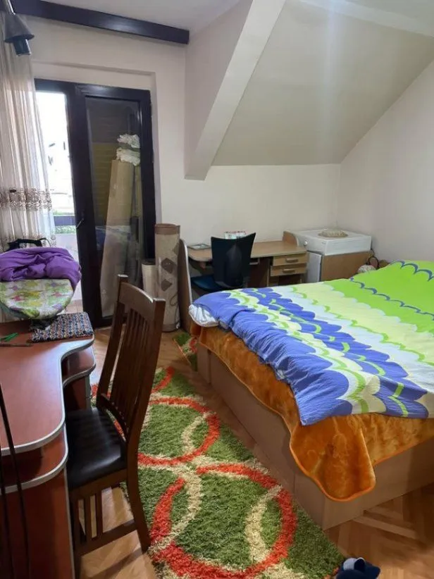 Prodaja, dvosoban stan, 76m², Cetinje, Crna Gora
